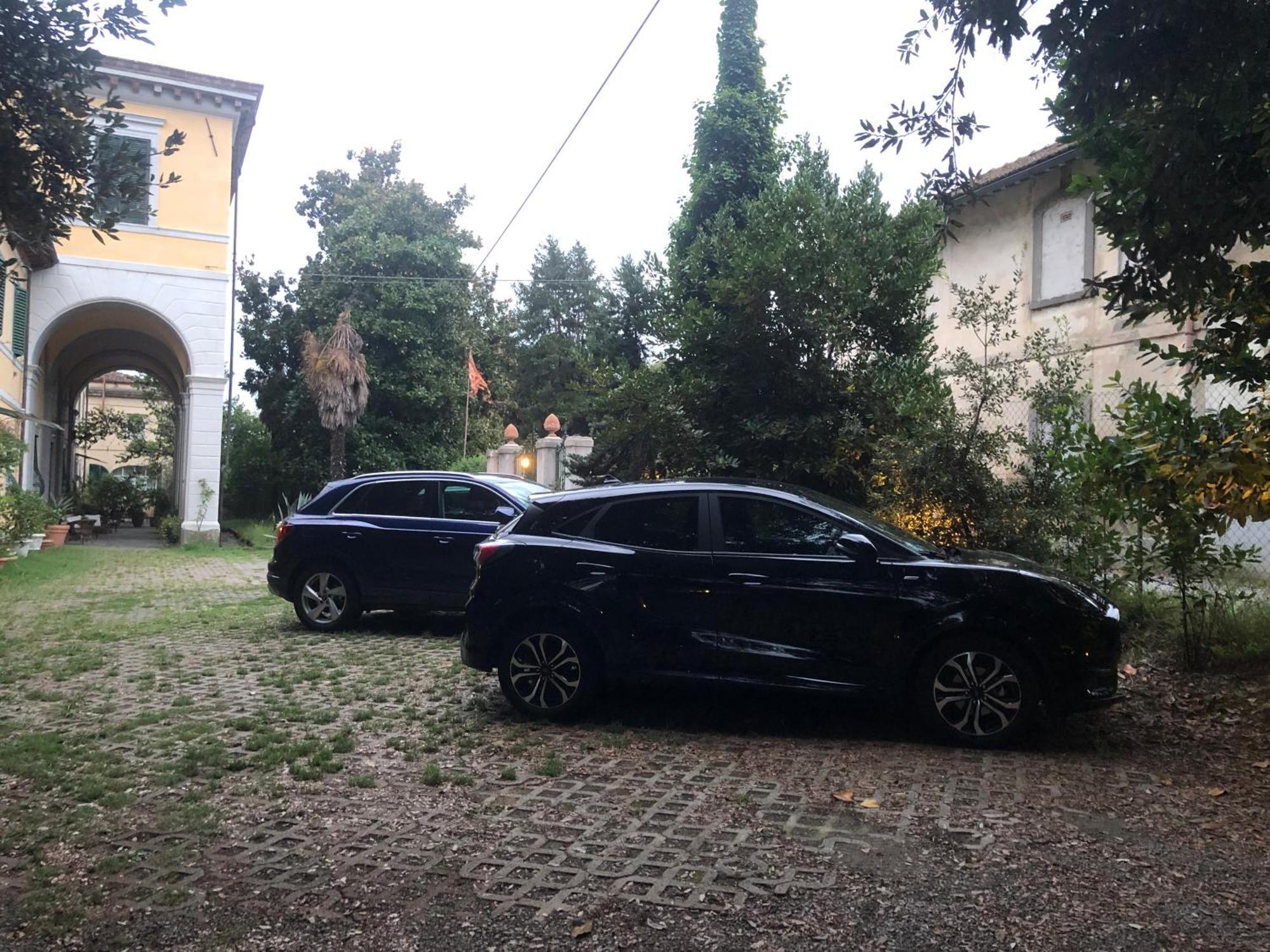 Villa La Dogana B&B Di Charme - Historic Villa With A Beautiful Garden - Private Parking Lucca Exterior foto