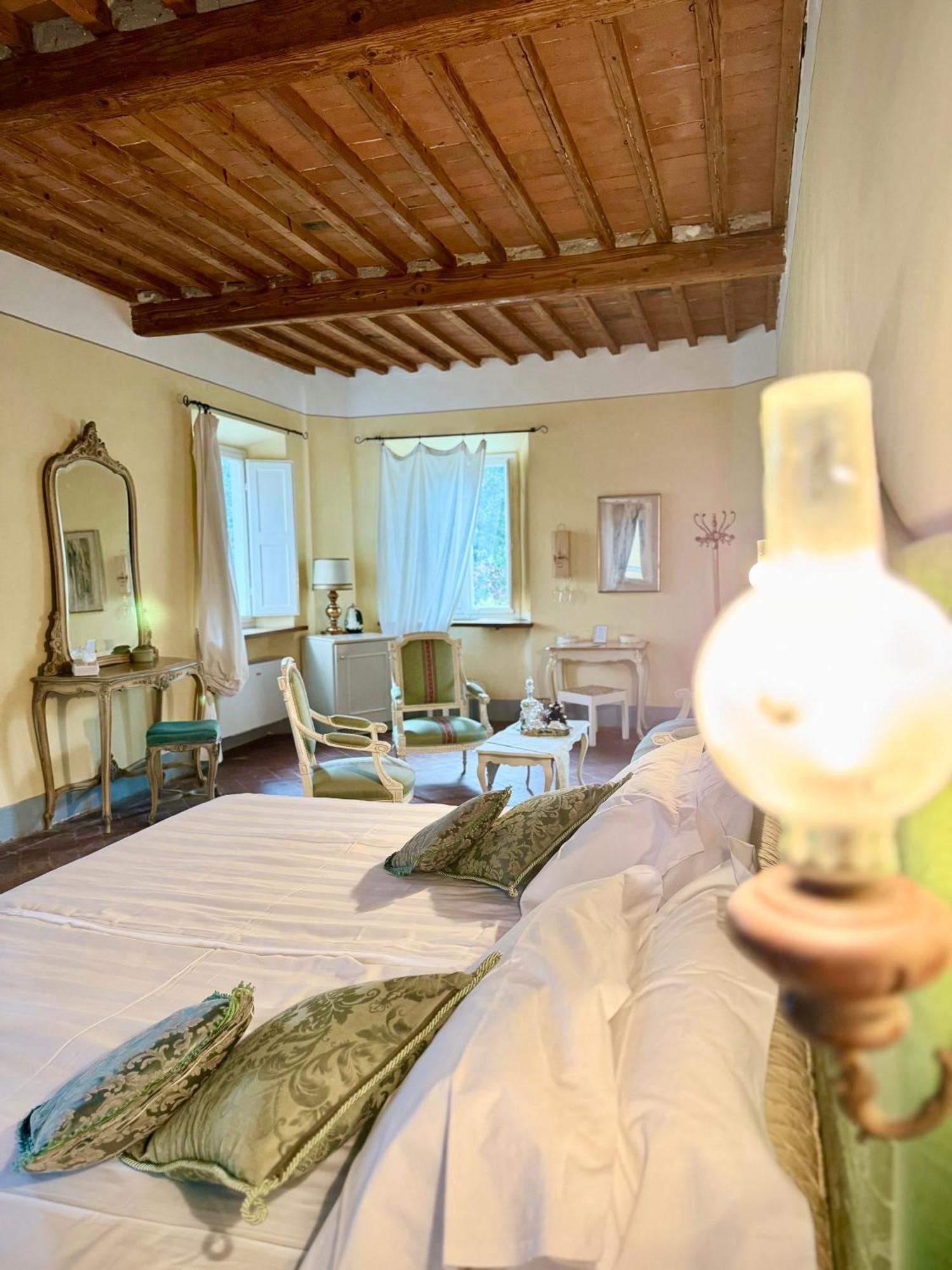 Villa La Dogana B&B Di Charme - Historic Villa With A Beautiful Garden - Private Parking Lucca Exterior foto